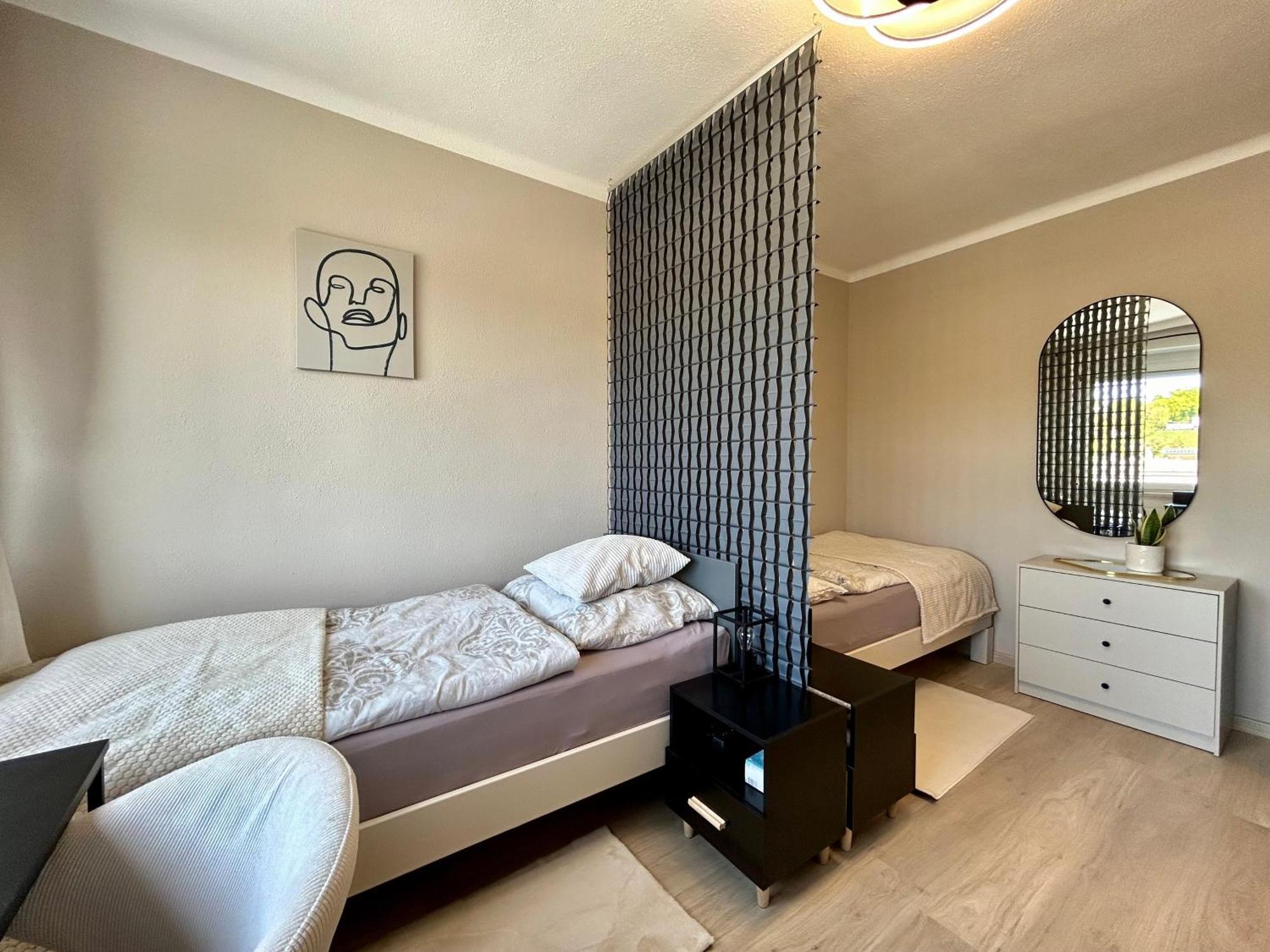 Stayroom I 